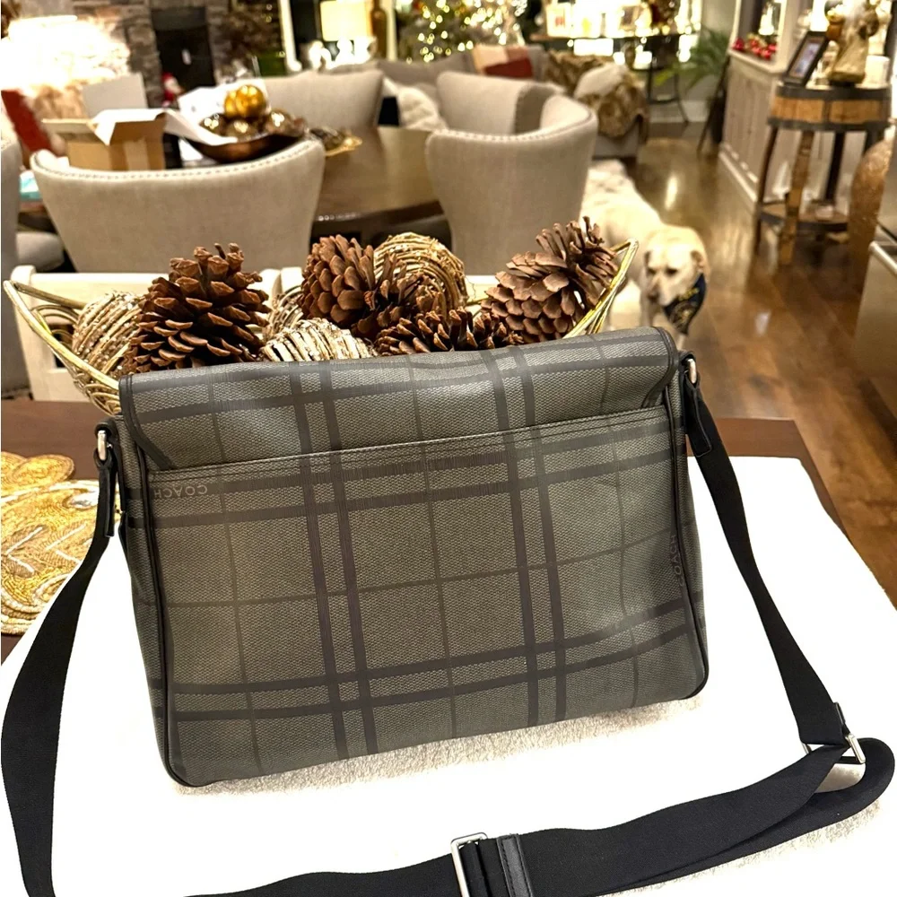 Coach Men's Checkered Messenger Bag - Black and Gray - Picture 2 of 4